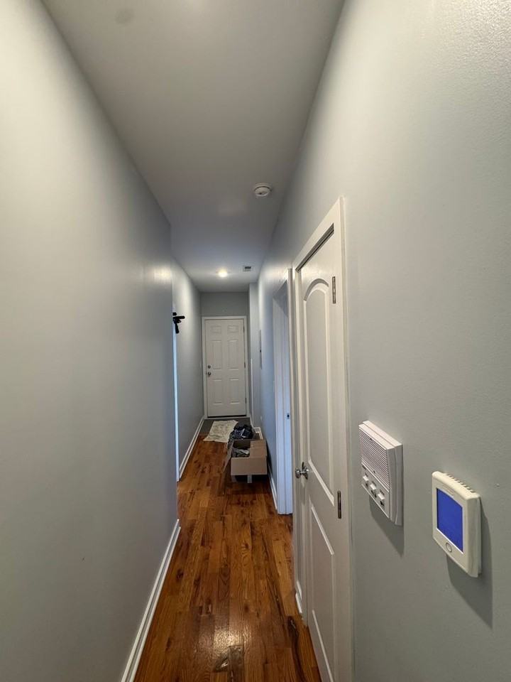 1148 N Keeler Ave #1W - Photo 6 of 8