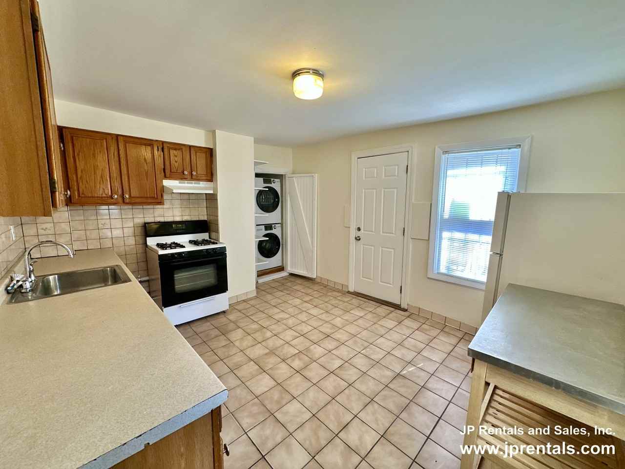 386 Centre St #1 - Photo 2 of 16