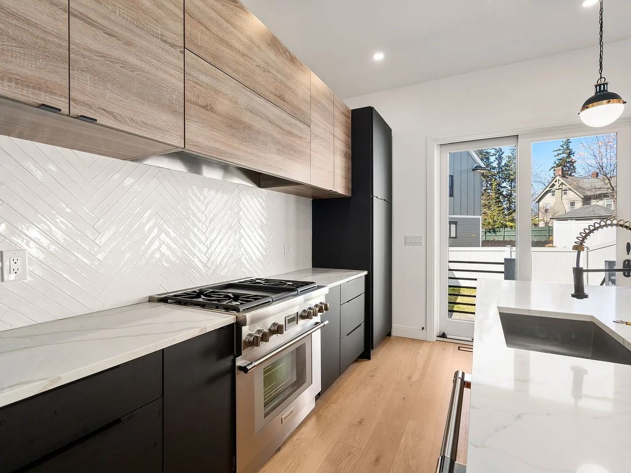 114 Church St #2 - Photo 7 of 47