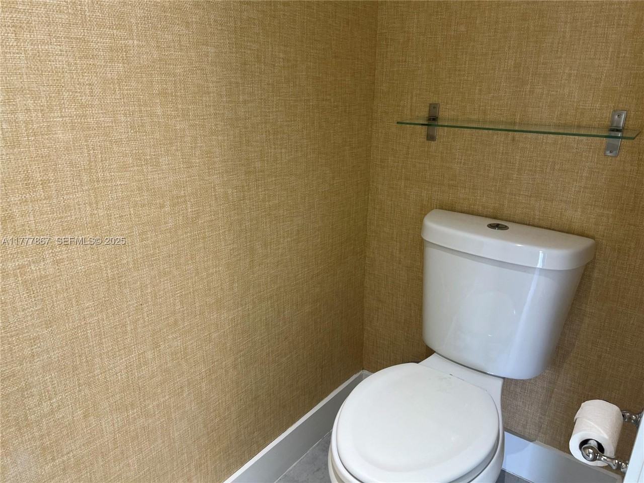 3663 Southwest 15th Street #3663 - Photo 6 of 27