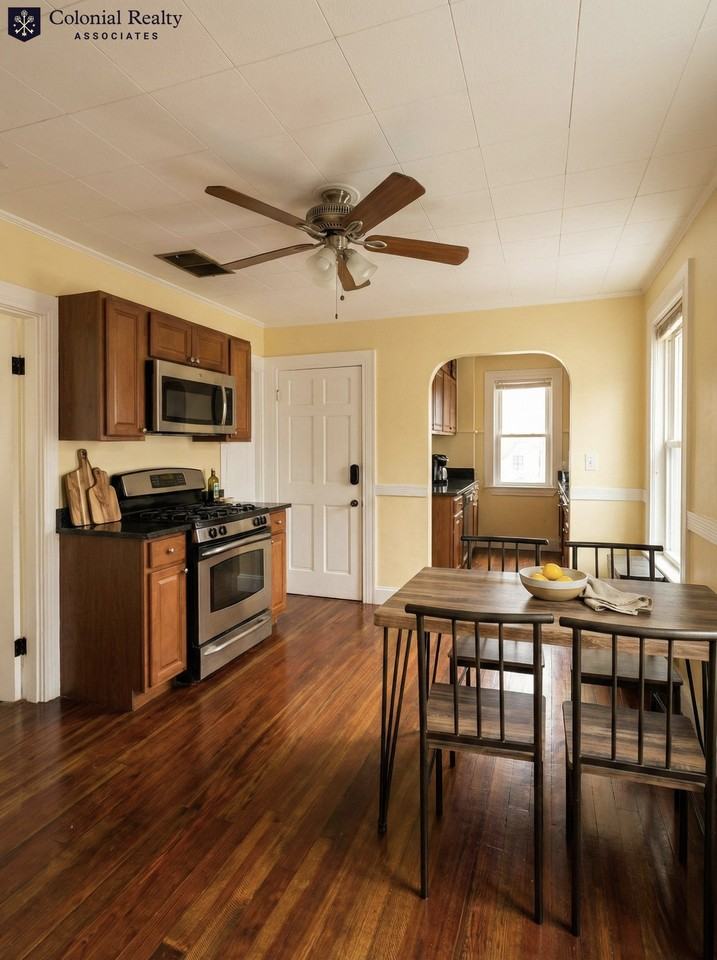 21 Chandler St #2 - Photo 4 of 10