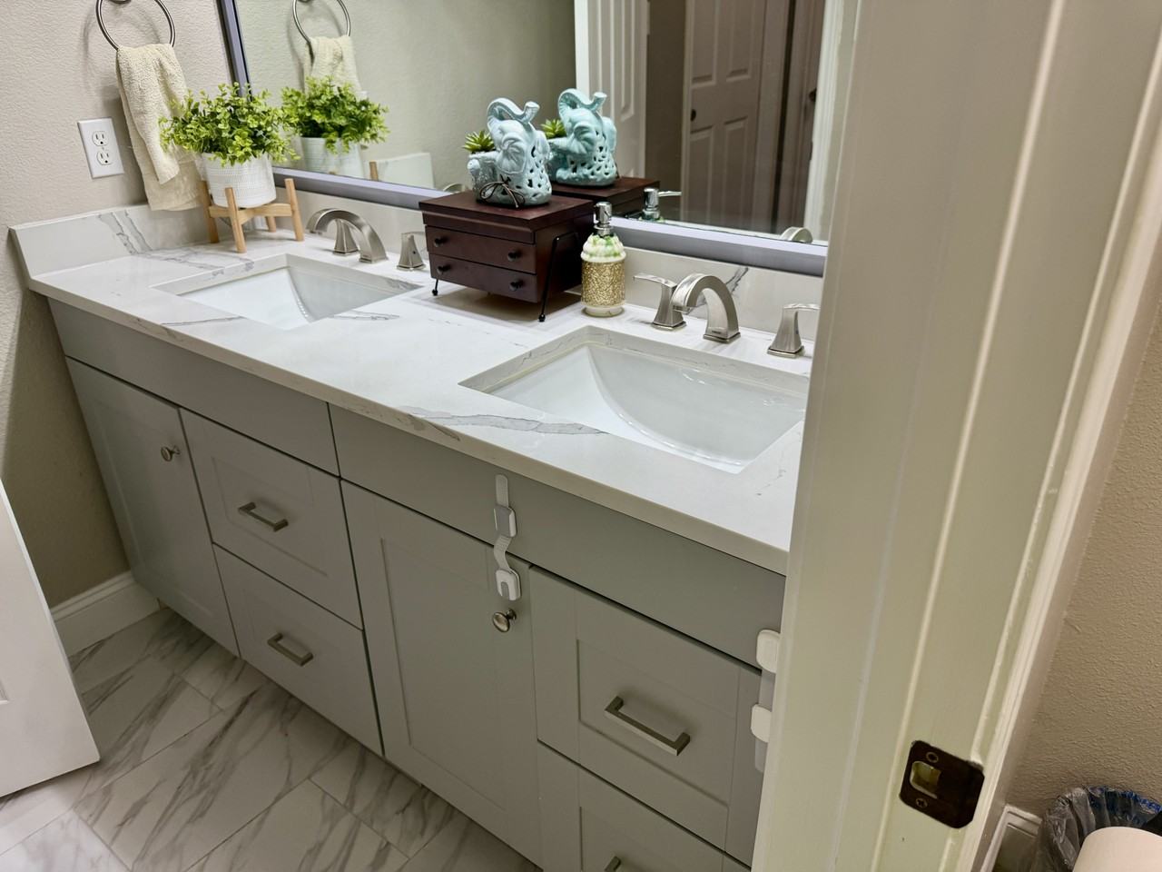 301 Mimosa Dr #NA - Photo 5 of 13