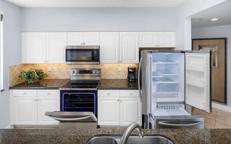 616 Clearwater Park Road #1202 - Photo 4 of 9