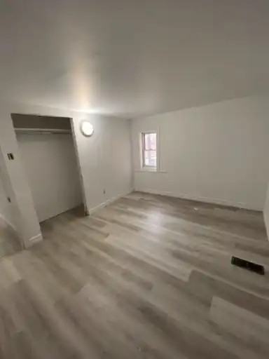 227 William St #3 - Photo 7 of 7