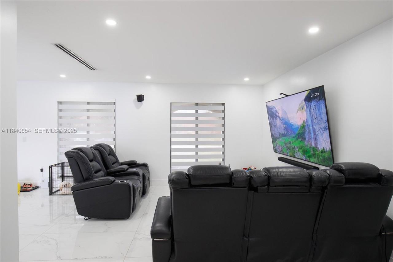 12021 Northwest 29th Place #0 - Photo 7 of 39