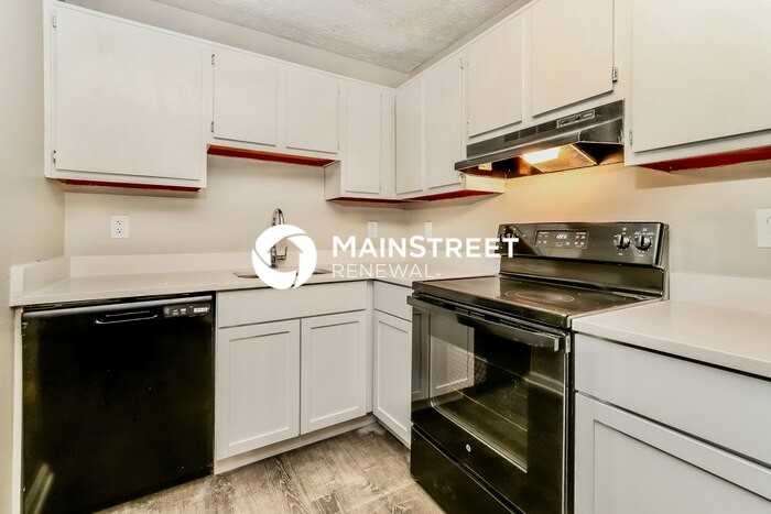 2913 Dumesnil St #2 - Photo 5 of 15