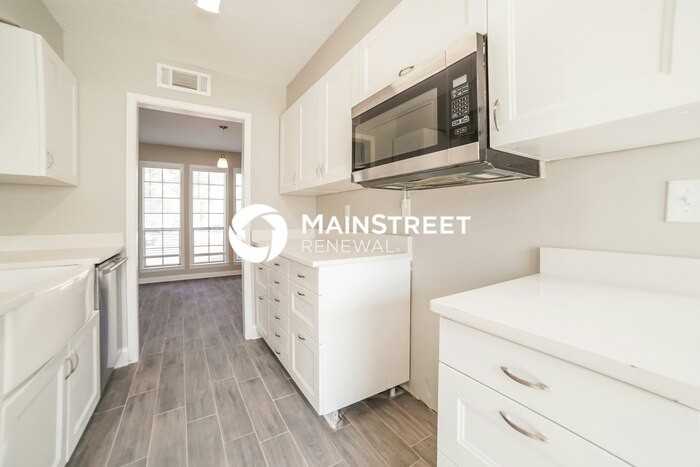 1811 Tissington Dr - Photo 7 of 16