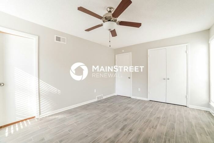 1811 Tissington Dr - Photo 7 of 16