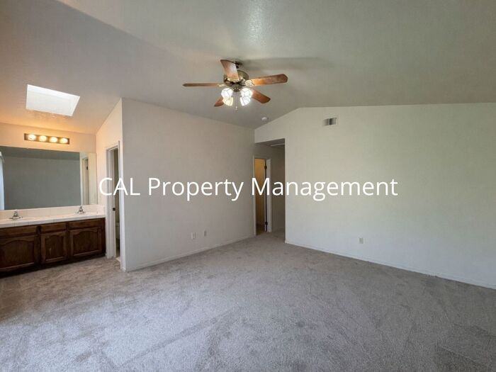51520 Pine Creek Pl - Photo 5 of 22