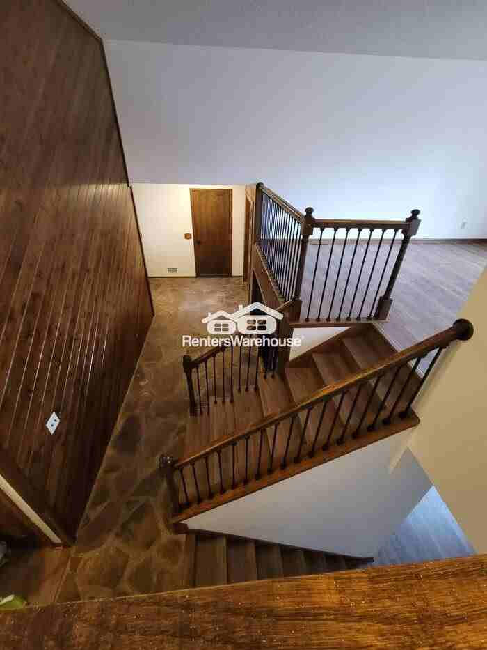 18705 Partridge Cir - Photo 6 of 40