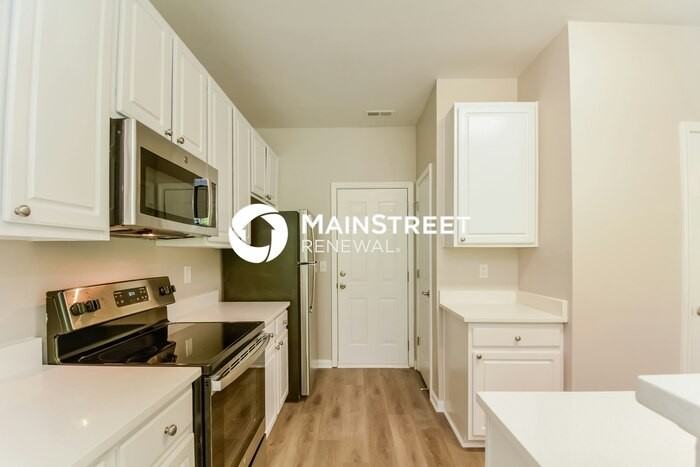 1 Moonstone Ct - Photo 6 of 17