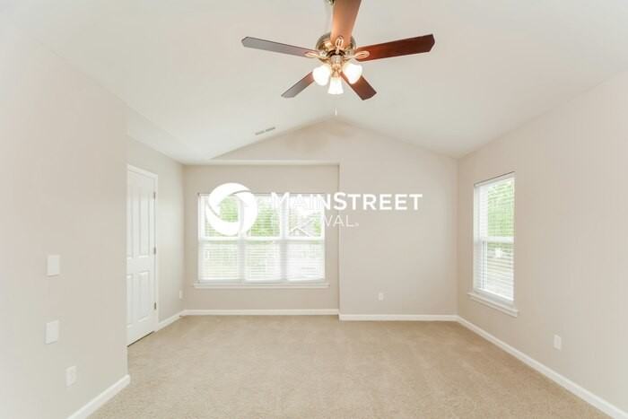 1 Moonstone Ct - Photo 6 of 17