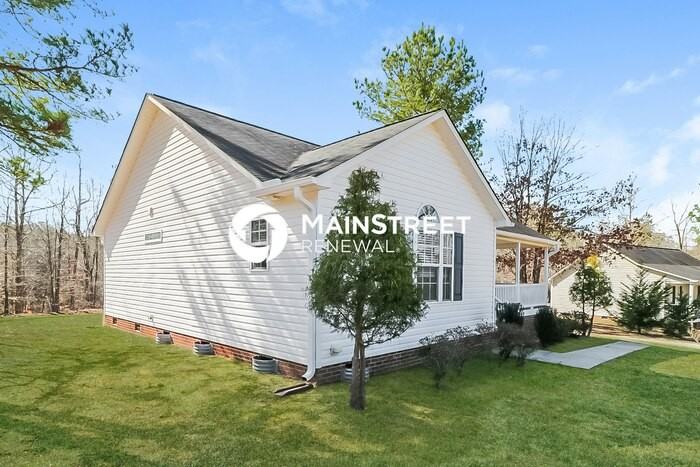 448 Sunray Dr - Photo 2 of 16