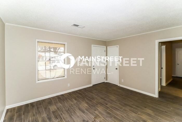 4817 Durbin Ave - Photo 5 of 16