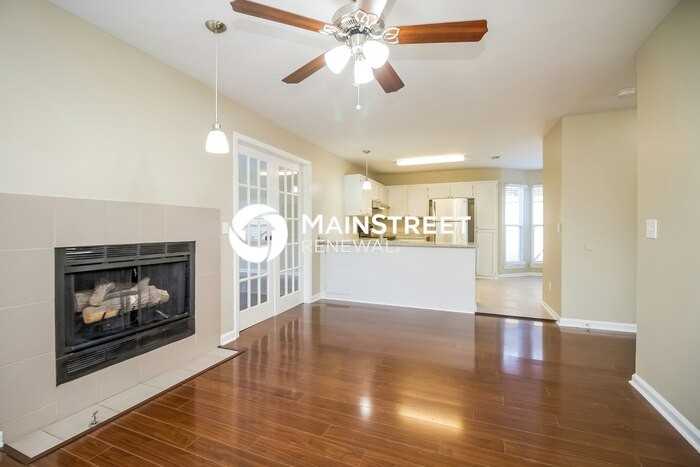 4296 Brackenwood Dr - Photo 2 of 15