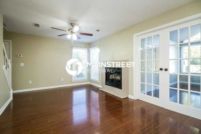 4296 Brackenwood Dr - Photo 3 of 15