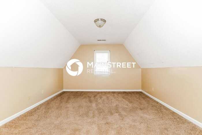 2417 Carrol Ridge Ln - Photo 6 of 15