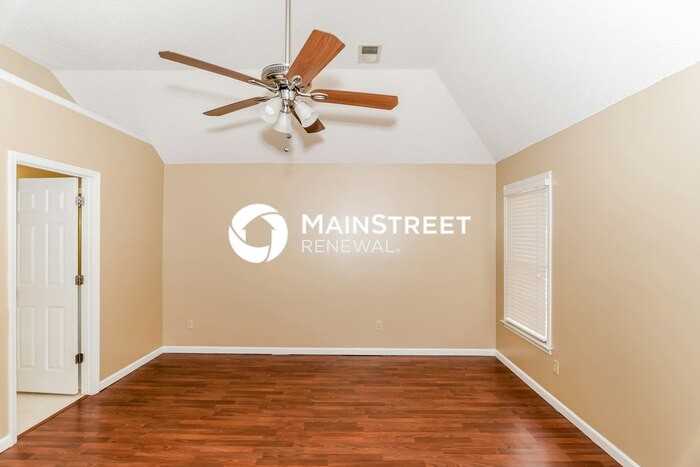 2417 Carrol Ridge Ln - Photo 7 of 15