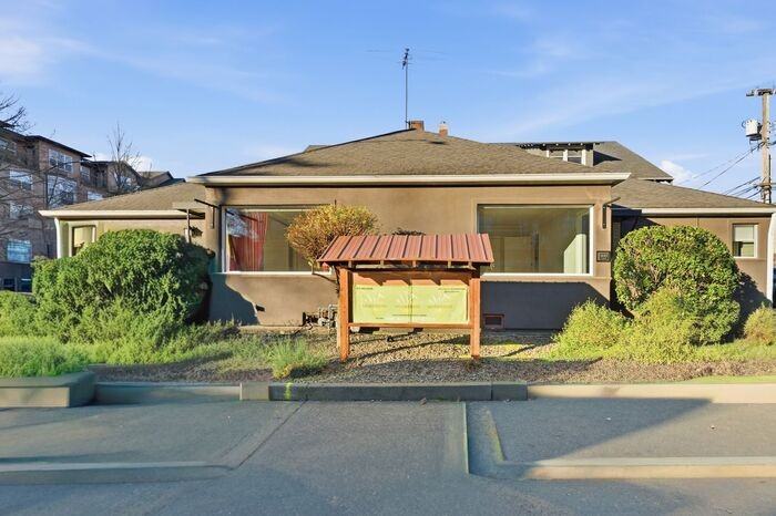 1607 Ne 16th Ave - Photo 3 of 28