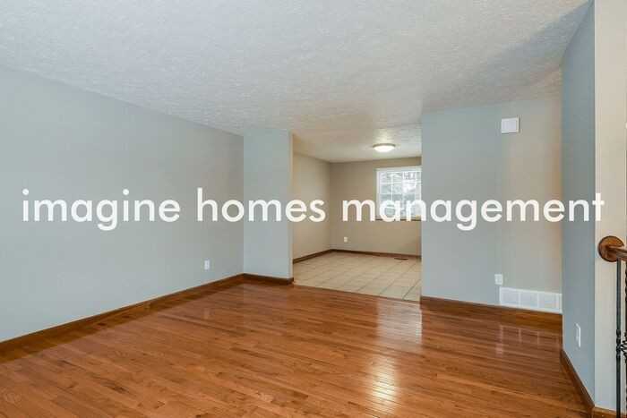 8719 Fair Rd - Photo 6 of 20