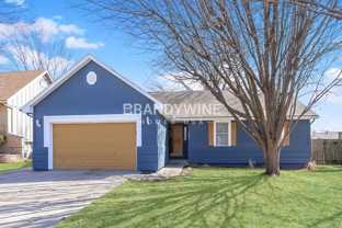 1605 Ne Westwind Dr - Photo 1 of 1