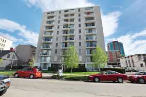 featured image of 813 13 Ave Sw