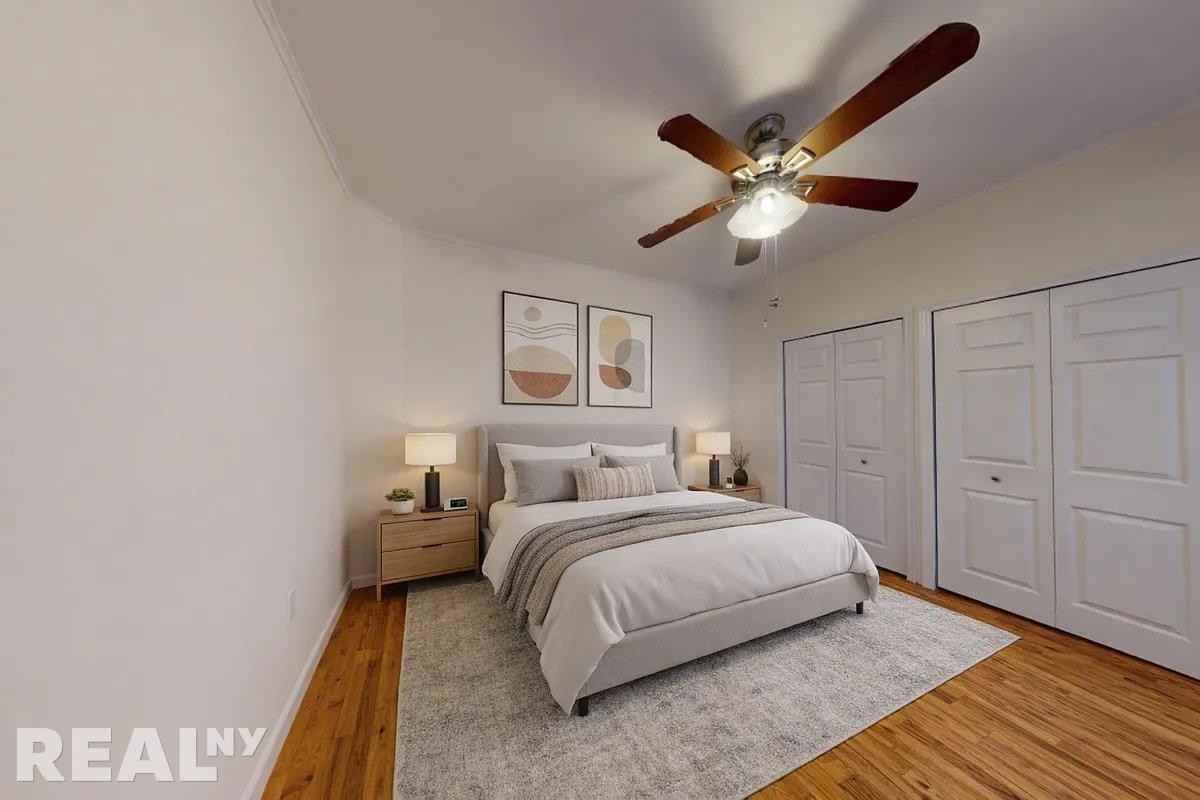 E 38th St #5A - Photo 3 of 6