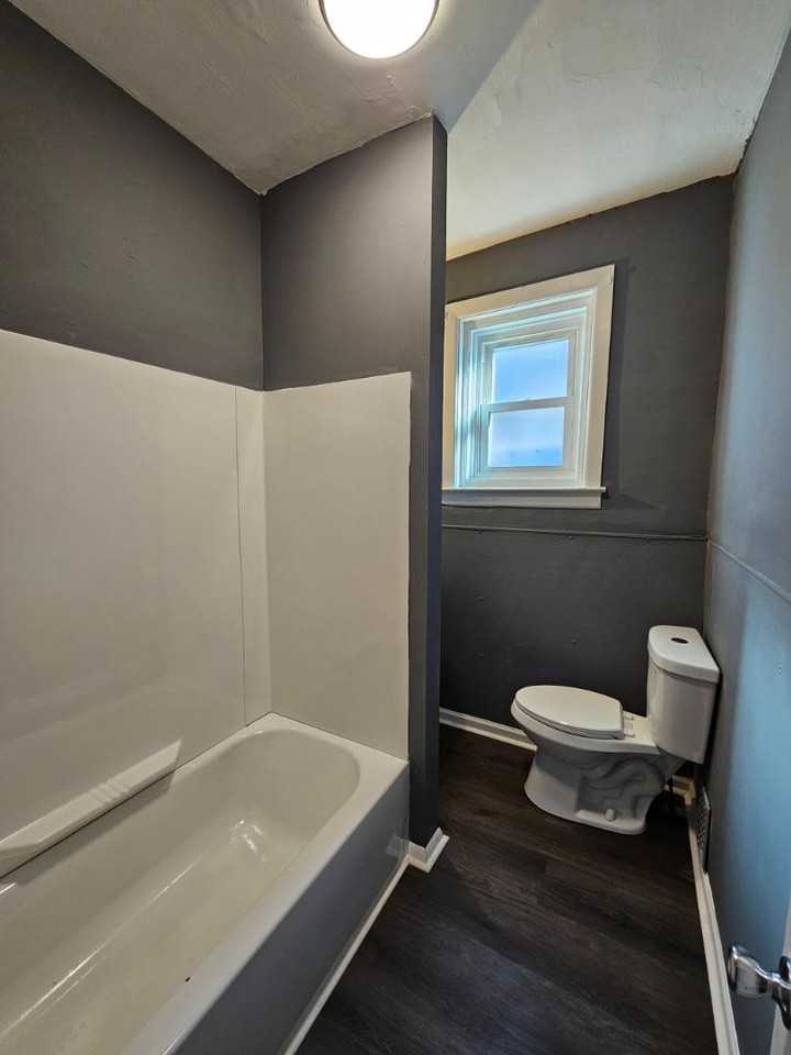 133 N 54th St - Photo 4 of 5