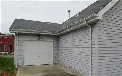 3118 Rutger St - Photo 6 of 20