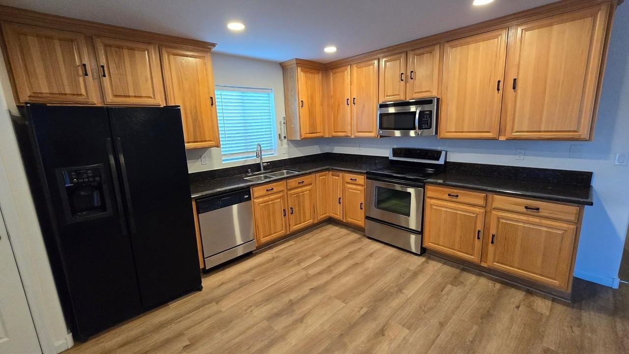 11439 W Ashley Chantil Dr - Photo 4 of 31