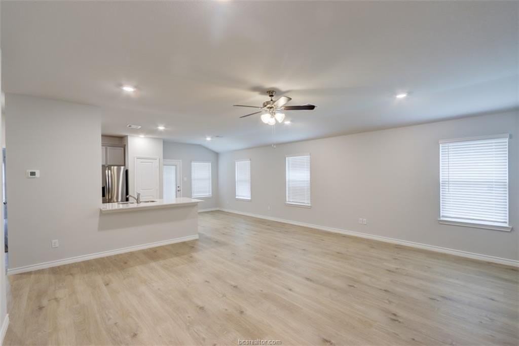 6209 Raleigh Dr - Photo 3 of 27