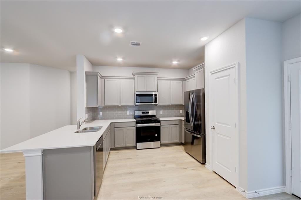 6209 Raleigh Dr - Photo 5 of 27