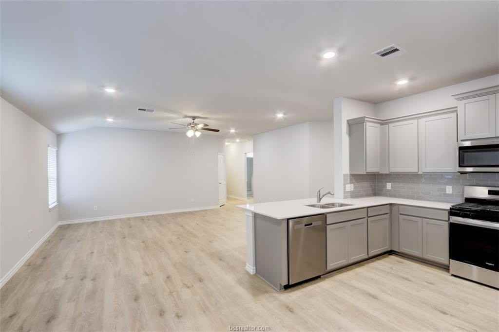 6209 Raleigh Dr - Photo 7 of 27