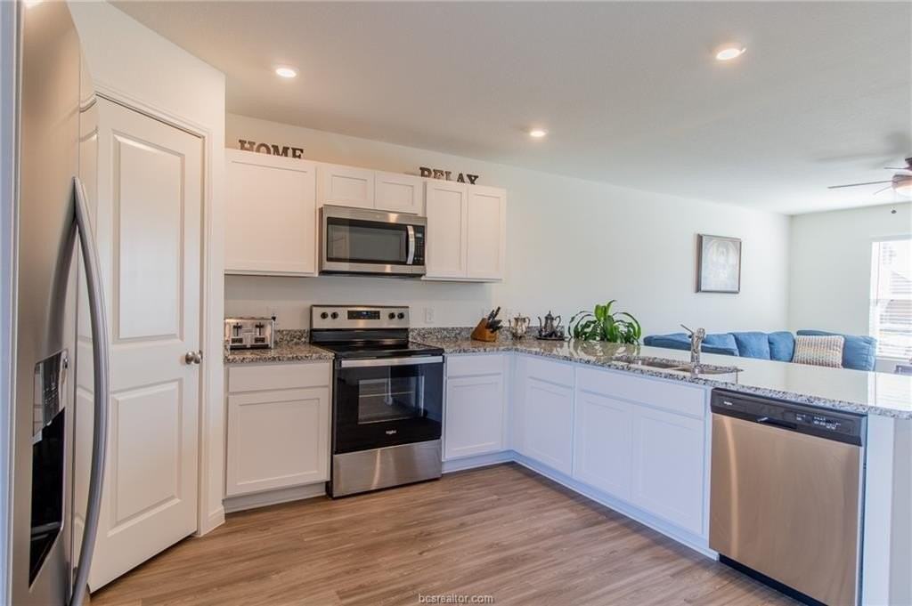 6029 Toby Bnd - Photo 4 of 25