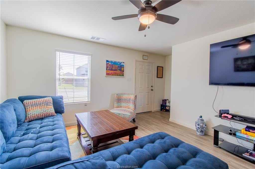 6029 Toby Bnd - Photo 7 of 25