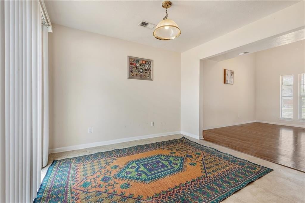 2435 Pintail Loop - Photo 6 of 18