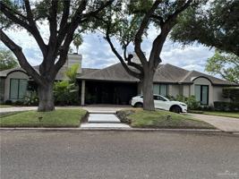 featured image of 2300 Se Greenbriar Sq
