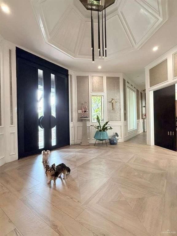 2300 Se Greenbriar Sq - Photo 4 of 11