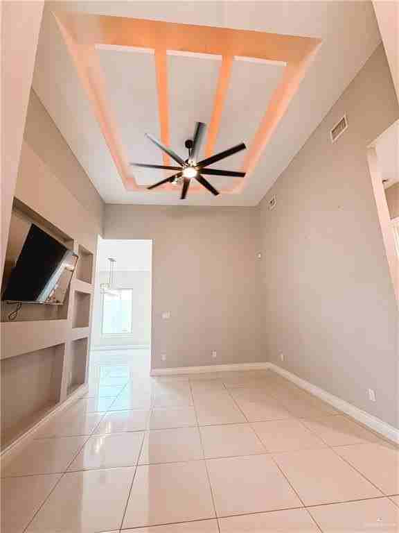 5407 N 36th Ln - Photo 2 of 17