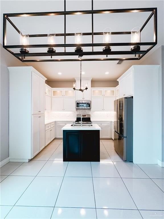 5407 N 36th Ln - Photo 3 of 17