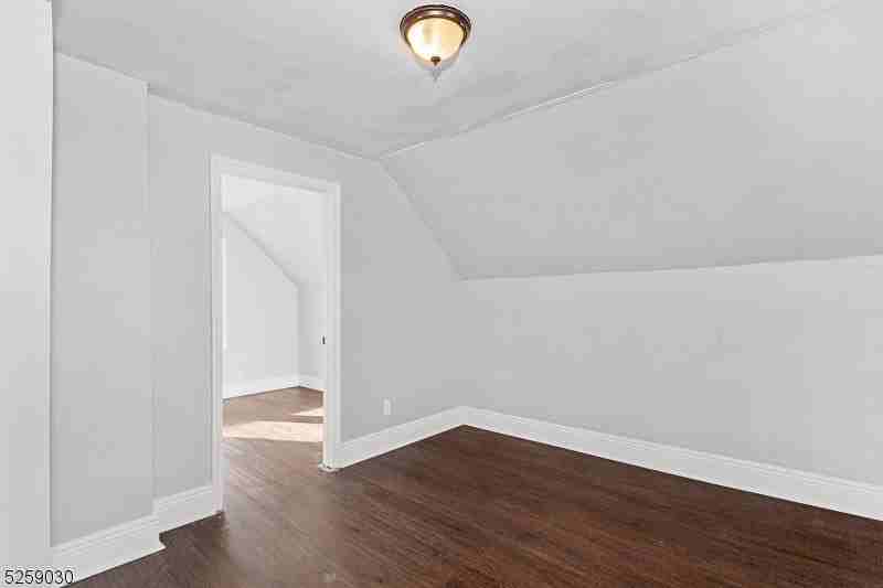 503 12th Ave #505 - Photo 7 of 15