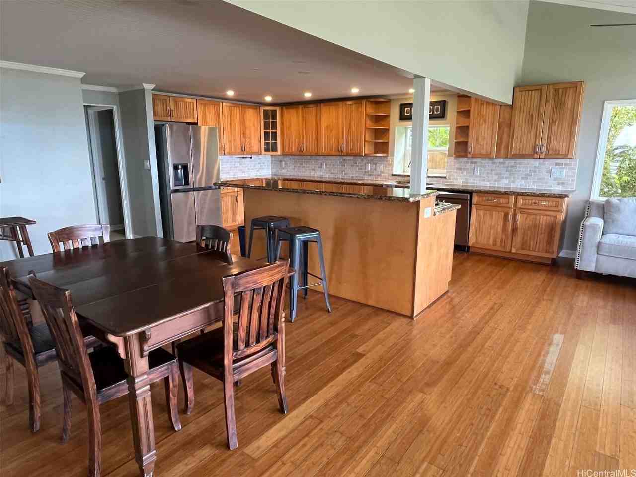 2554 Halekoa Dr - Photo 3 of 25