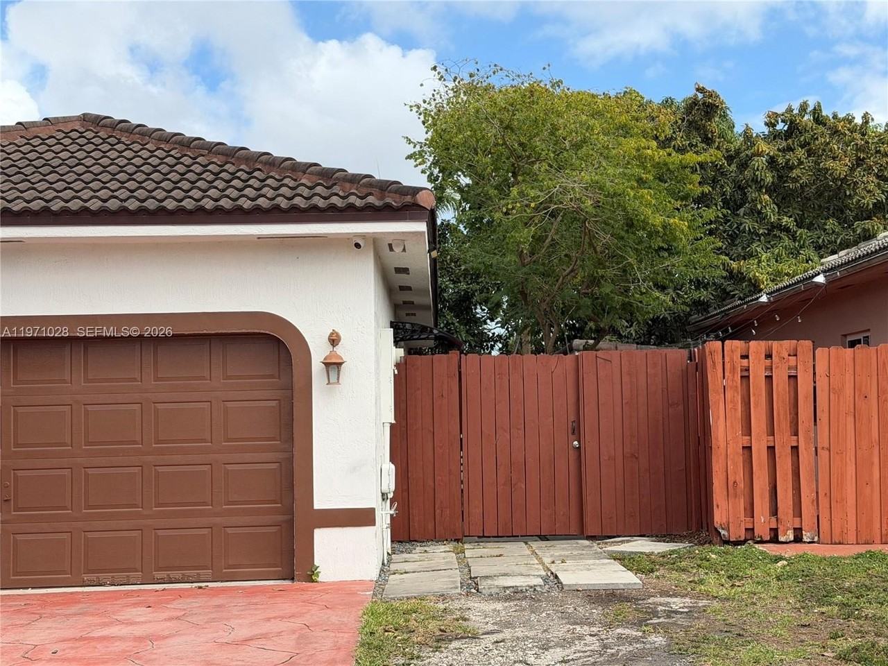 18255 Sw 145th Ave #BACK - Photo 2 of 15