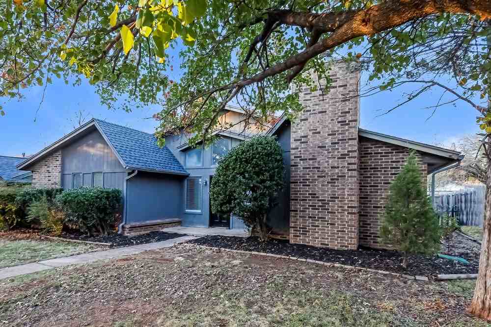 801 Nw 139th St - Photo 3 of 25