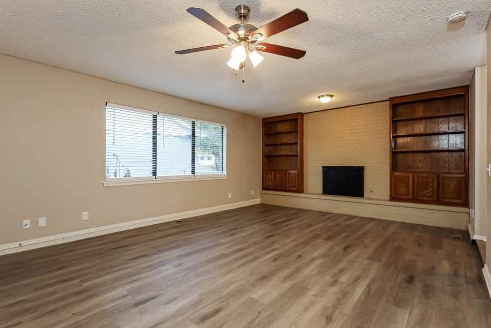 801 Nw 139th St - Photo 4 of 25