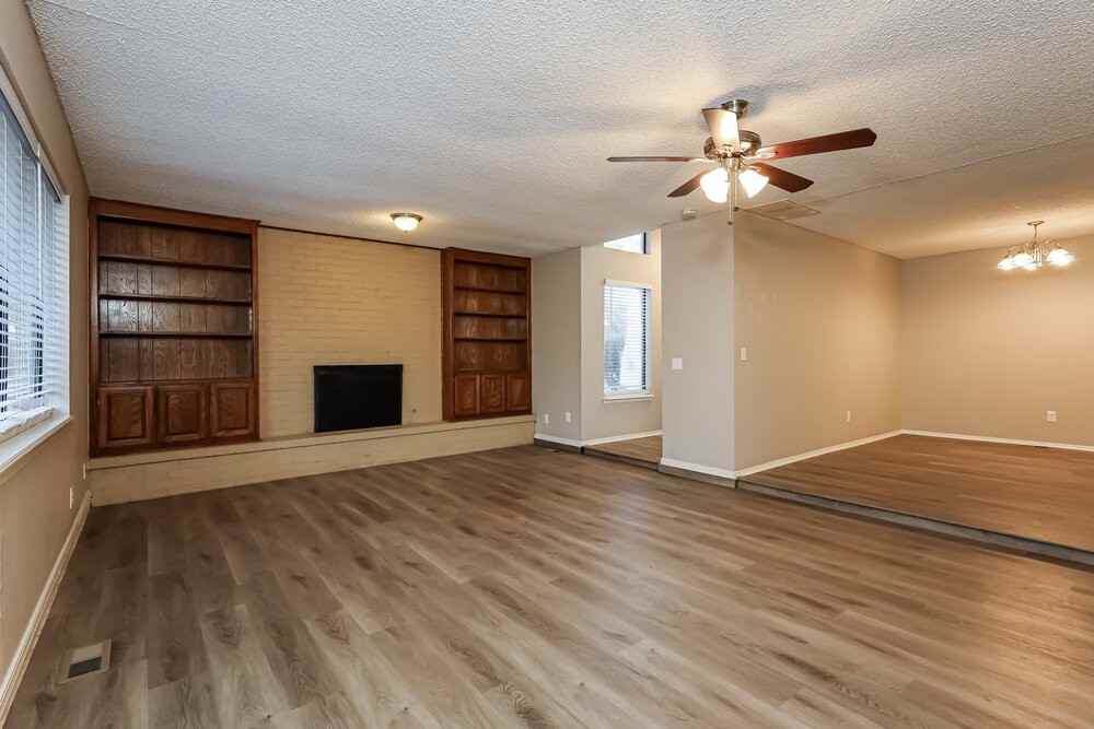 801 Nw 139th St - Photo 5 of 25