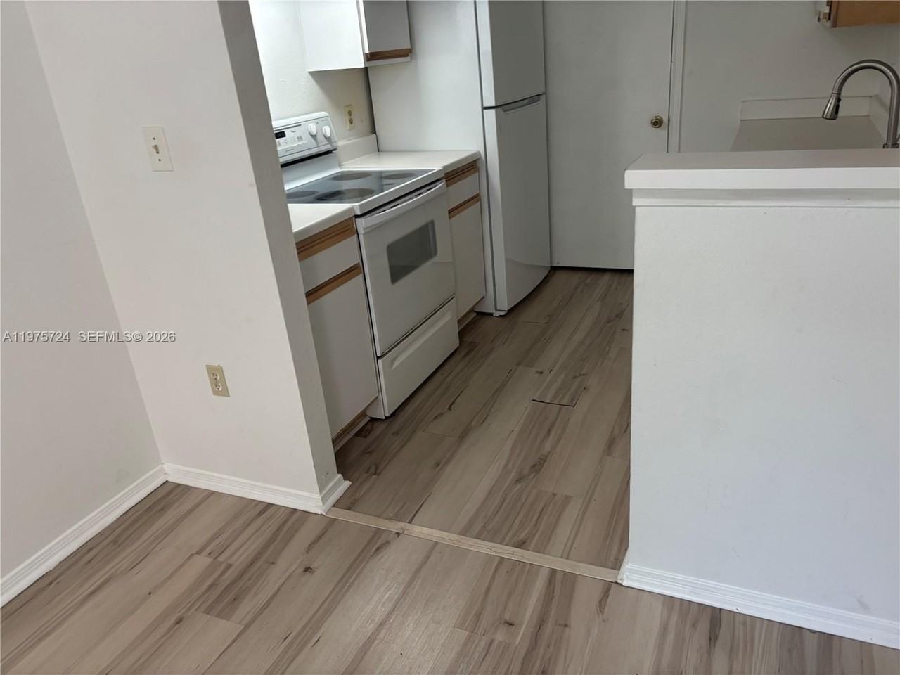 2200 Nw 33rd Ct #909 - Photo 4 of 13