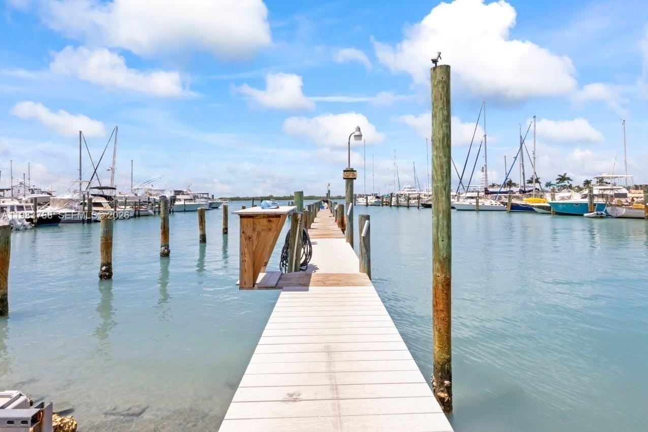 1010 Seaway Dr #F - Photo 7 of 7