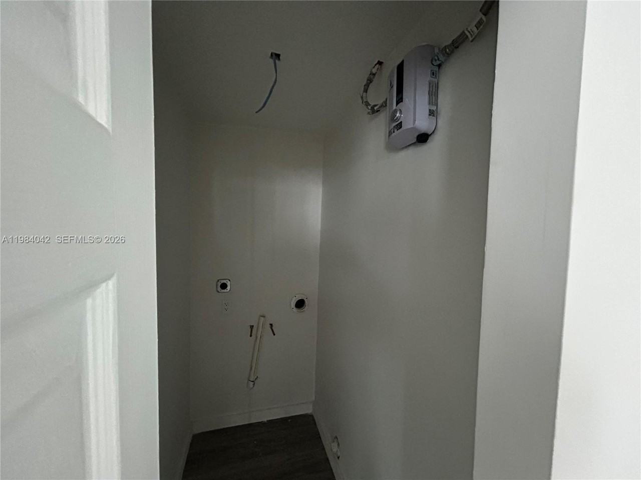 4429 Sw 21st St #2 - Photo 6 of 50