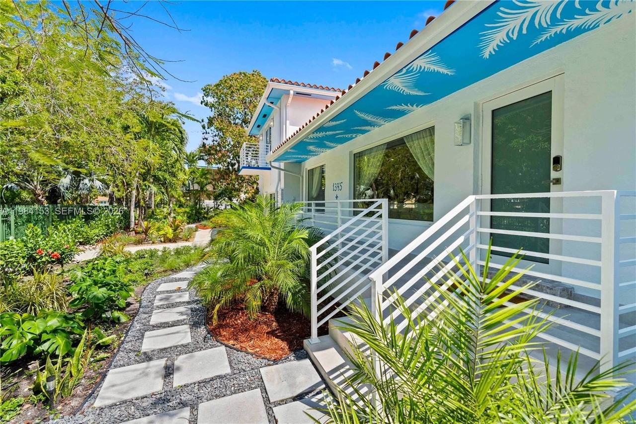 1345 Sw 14th Ave - Photo 5 of 43